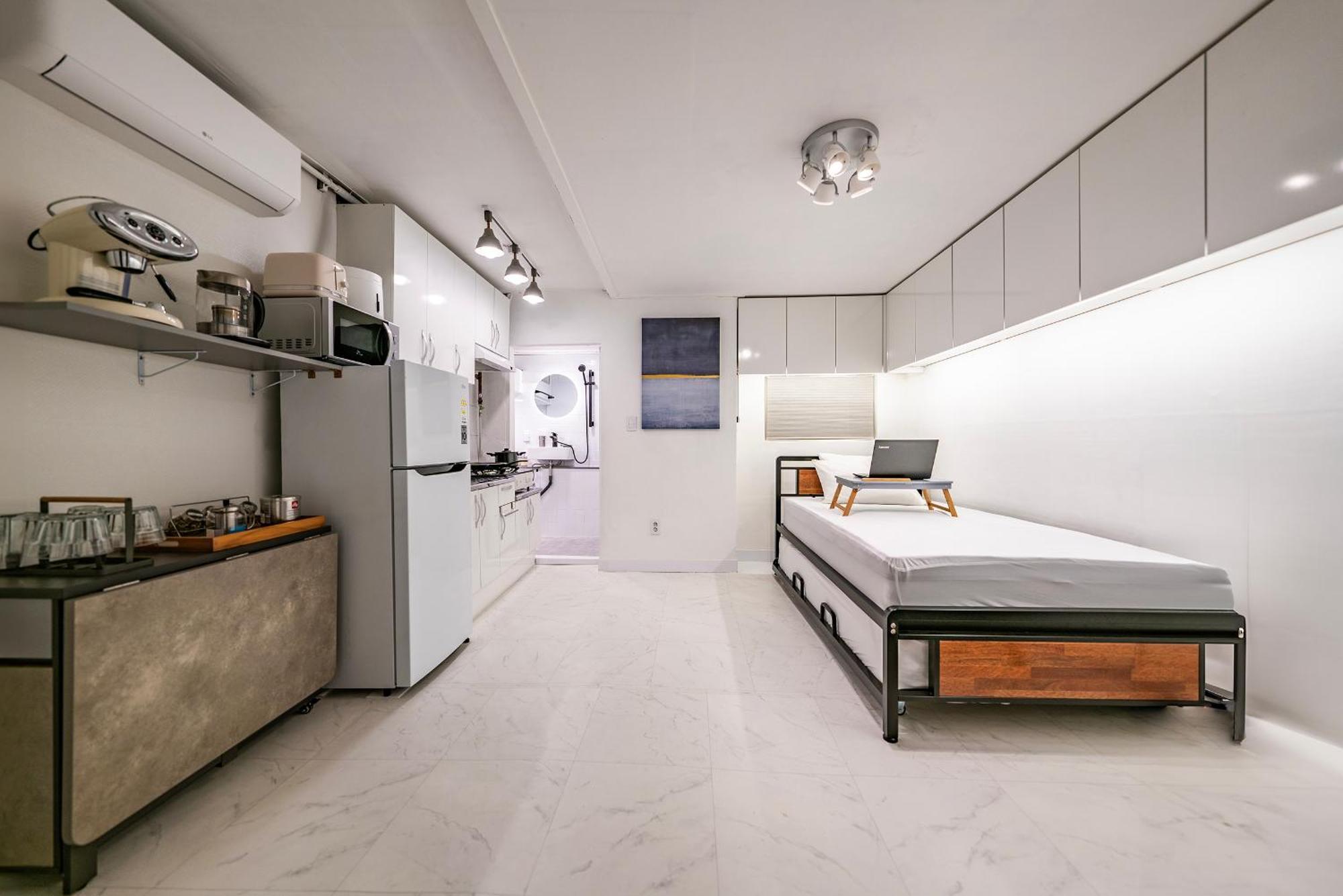 Apartment Jts Tailored Service Near Hyehwa Station Seoul