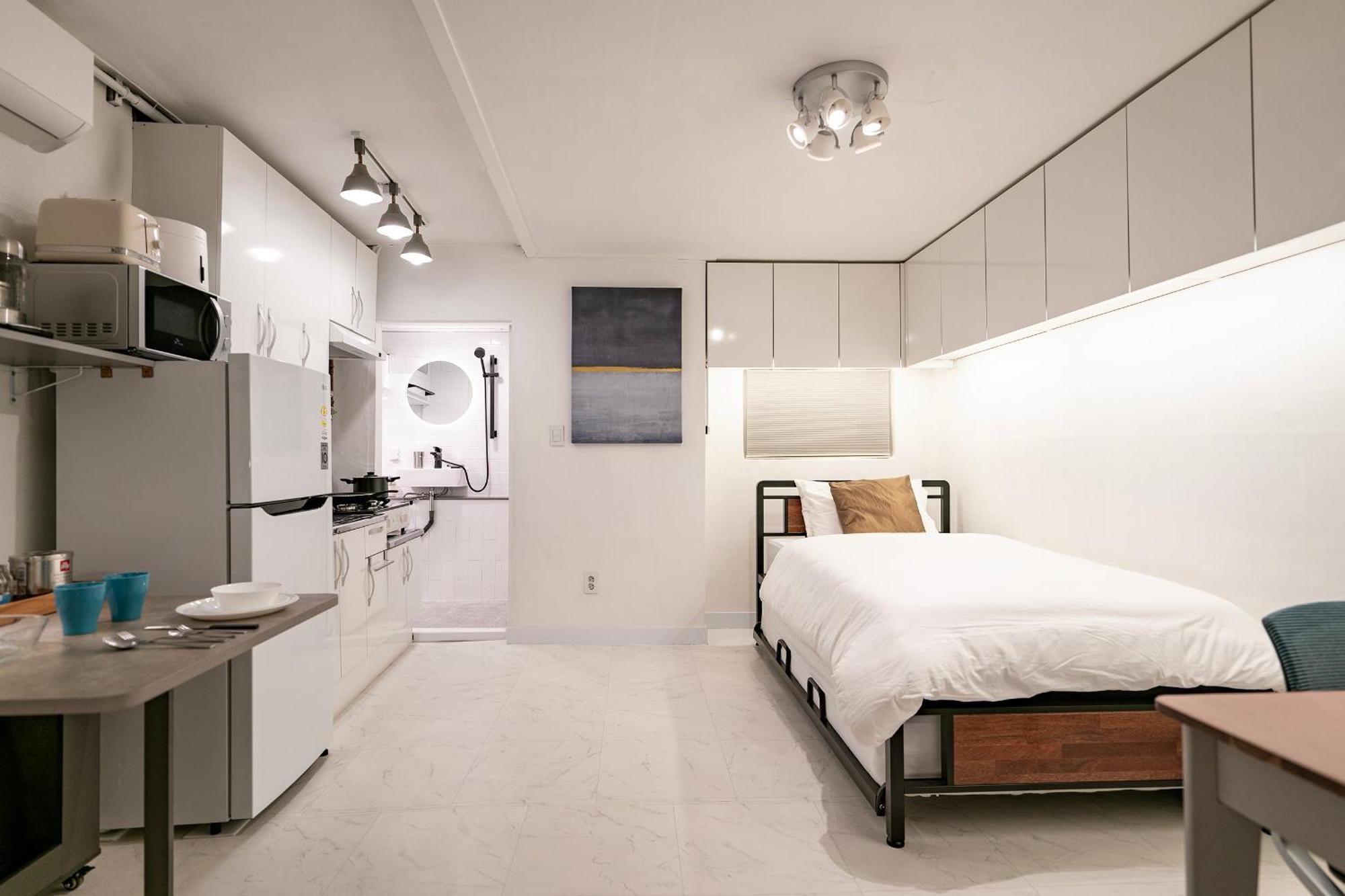 Jts Tailored Service Near Hyehwa Station